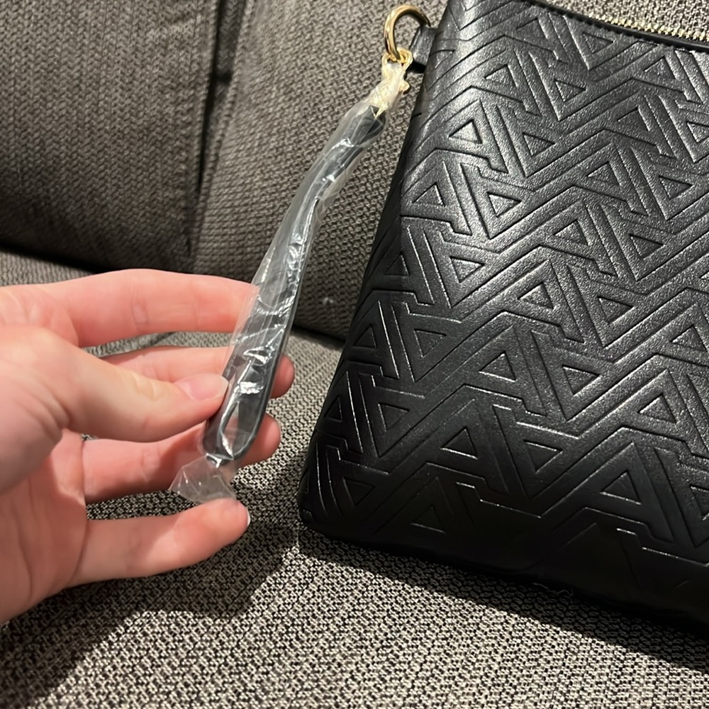 Aldo Black Geometric Clutch - Picture 5 of 5